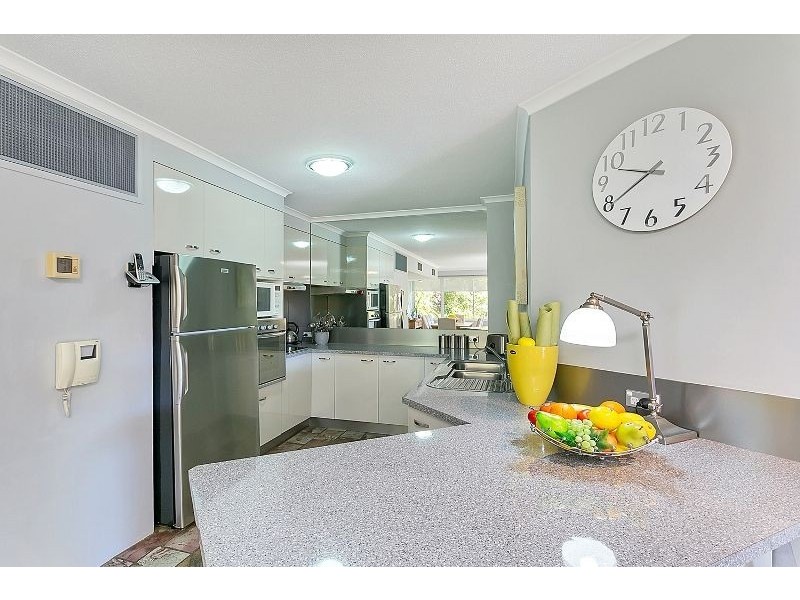 103/279 Esplanade, Cairns North QLD 4870