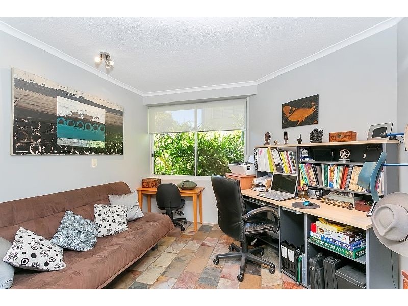 103/279 Esplanade, Cairns North QLD 4870