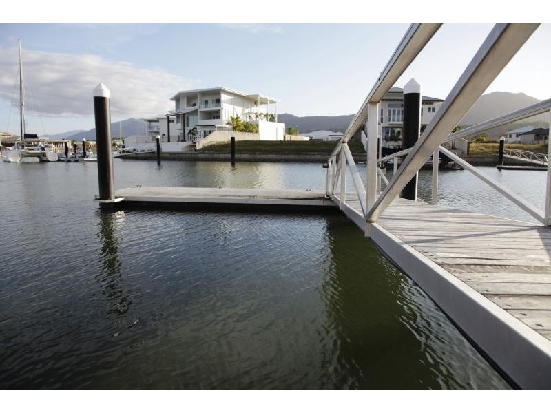 3/109 Callaghan St, Mooroobool QLD 4870