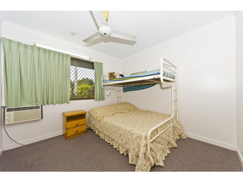 19 Augustus Street, Mooroobool QLD 4870