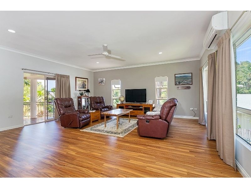 5 Wren Court, Bayview Heights QLD 4868
