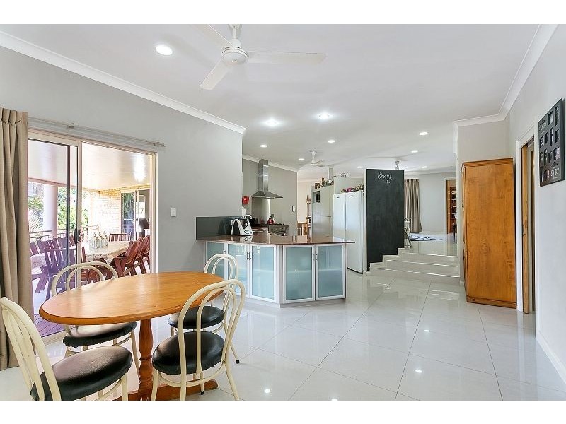 5 Wren Court, Bayview Heights QLD 4868