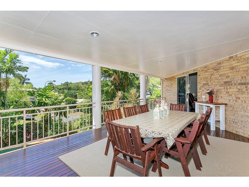 5 Wren Court, Bayview Heights QLD 4868