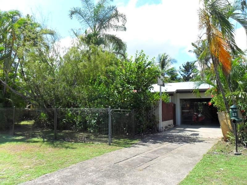 13 Jessie Close, Yorkeys Knob QLD 4878