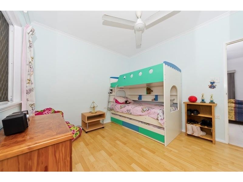 3 Summer Hill Drive, Mooroobool QLD 4870