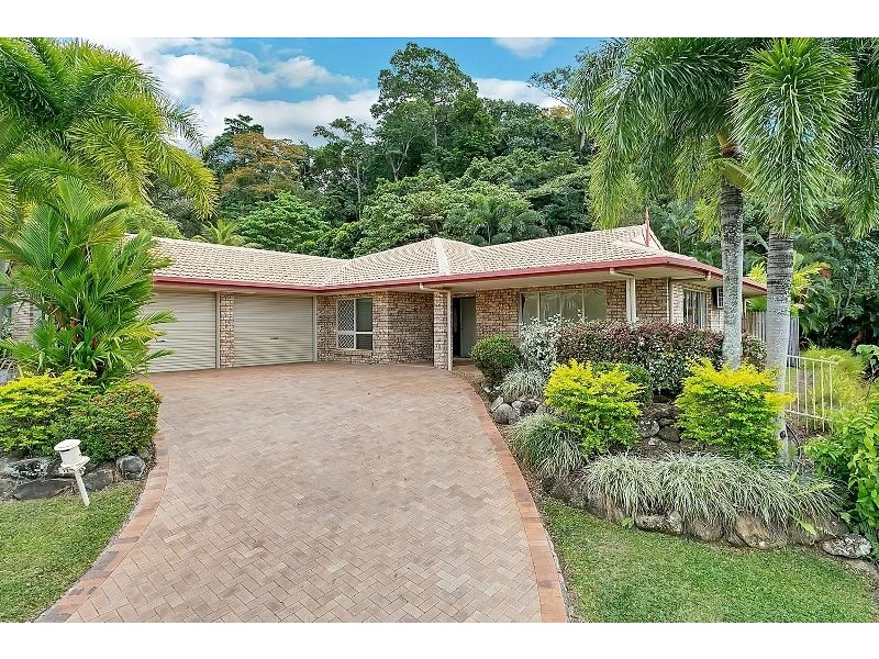 11 Olfersia Court, Mooroobool QLD 4870