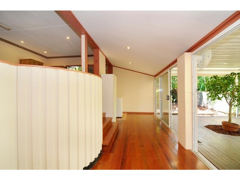 11 Fulton Close, Whitfield QLD 4870