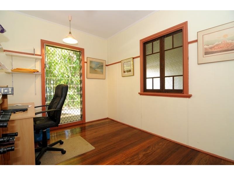 11 Fulton Close, Whitfield QLD 4870