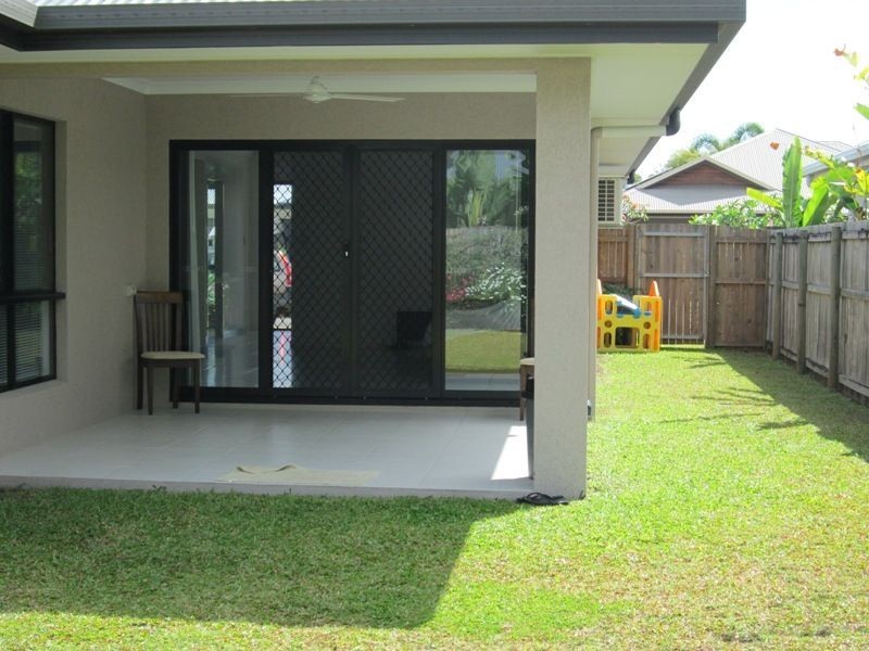 36 Moojeeba Way, Trinity Park QLD 4879