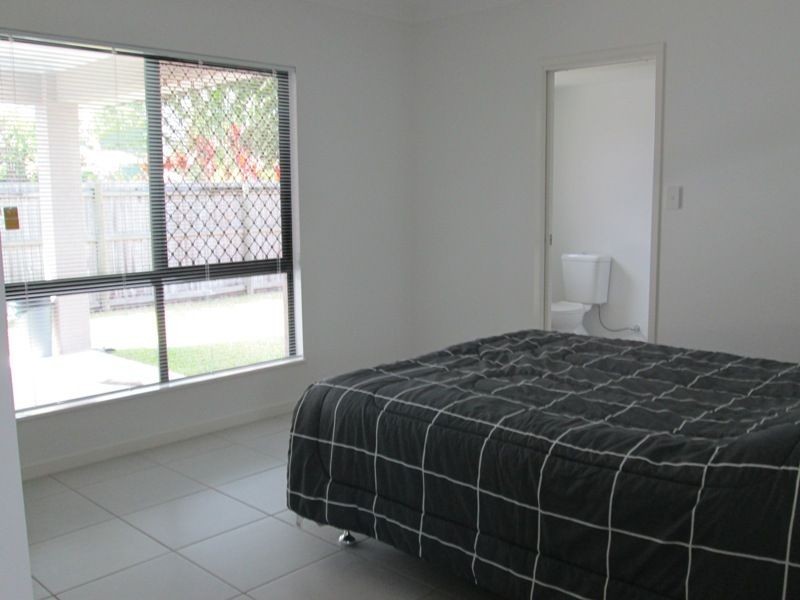 36 Moojeeba Way, Trinity Park QLD 4879