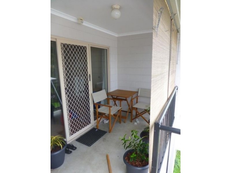 8/22 Barrett Street, Bungalow QLD 4870