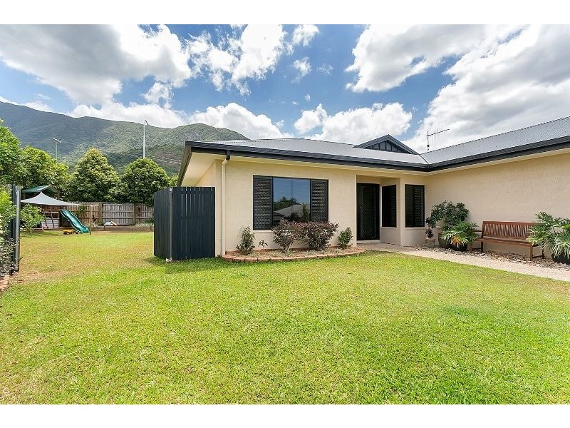 17 Derrick Street, Redlynch QLD 4870