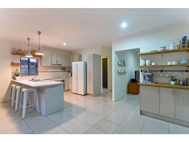 17 Derrick Street, Redlynch QLD 4870