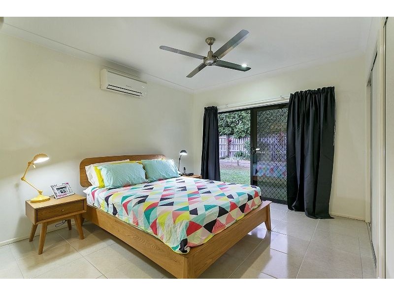 17 Derrick Street, Redlynch QLD 4870