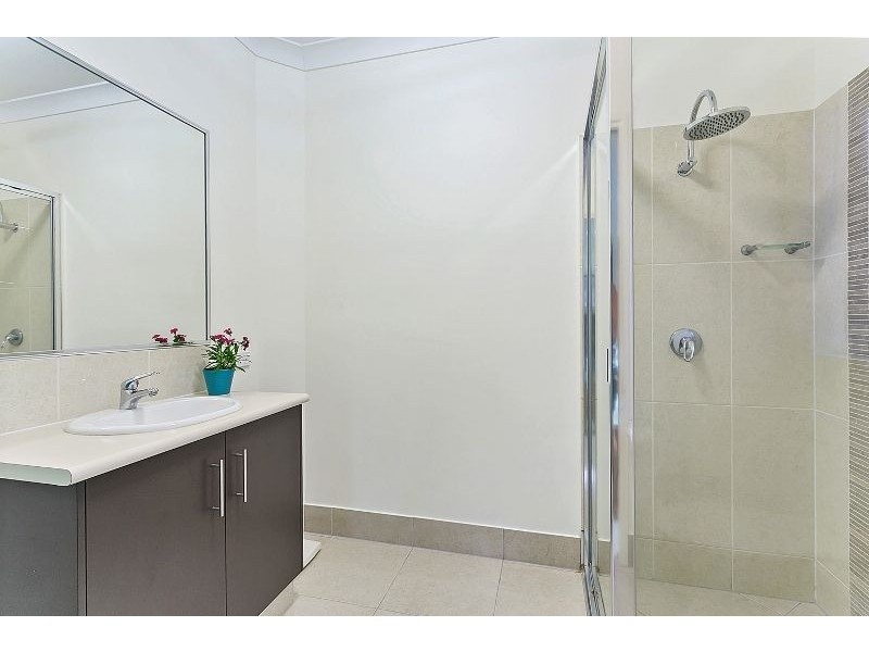 17 Derrick Street, Redlynch QLD 4870