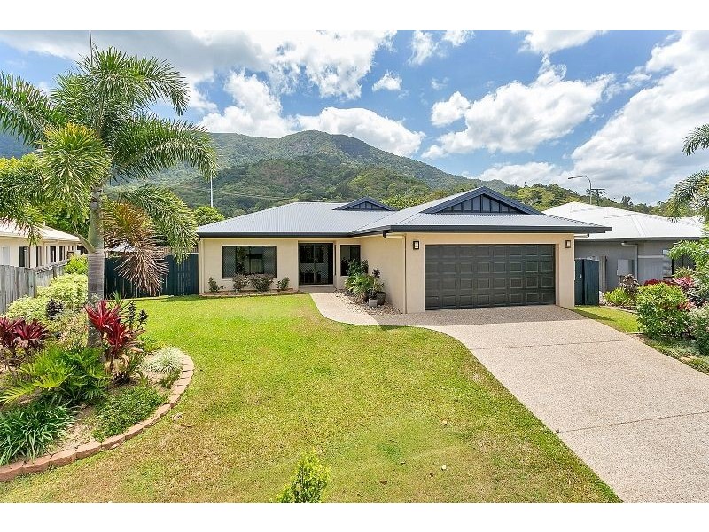 17 Derrick Street, Redlynch QLD 4870