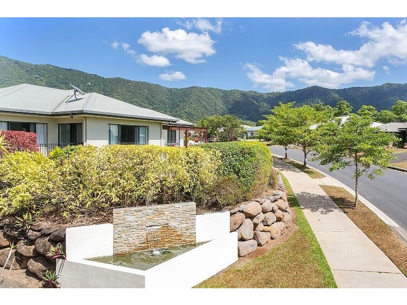 1 Charnley Avenue, Bentley Park QLD 4869