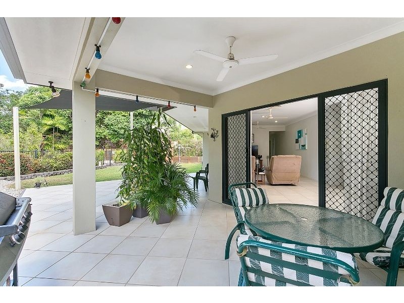 1 Charnley Avenue, Bentley Park QLD 4869