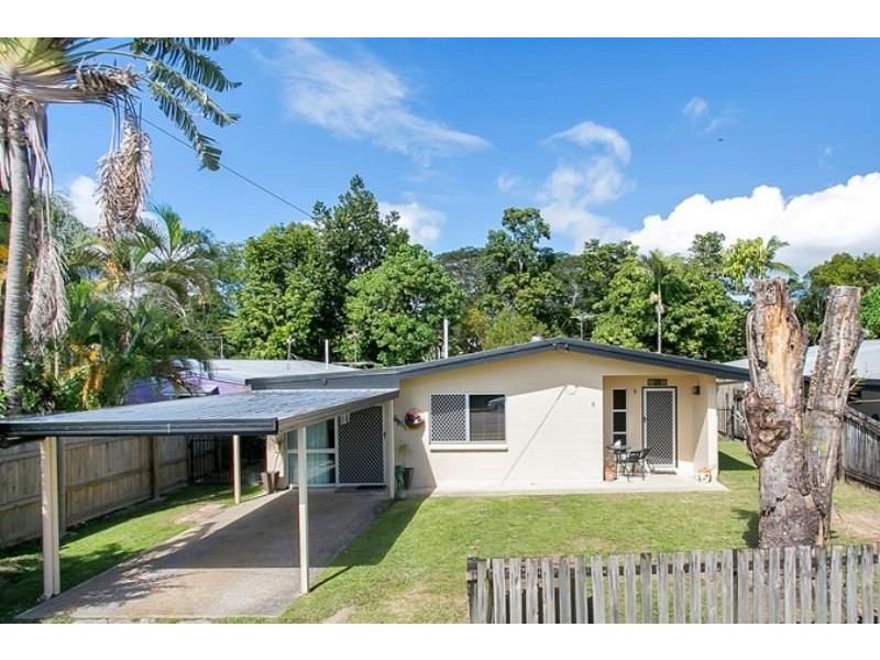 5 Frances Street, Mooroobool QLD 4870