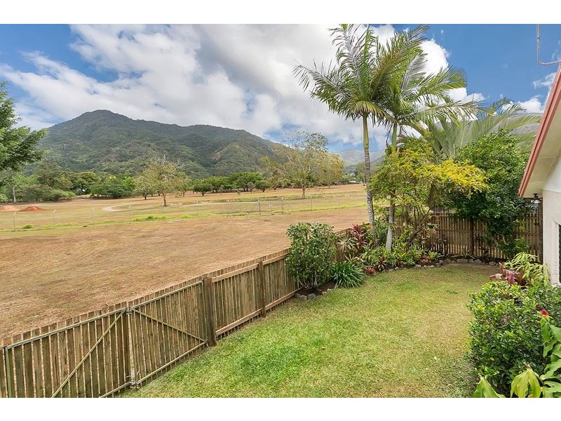 80/2-6 Lake Placid Road, Caravonica QLD 4878