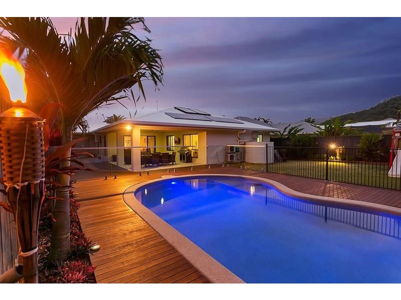 6 Iridescent Drive, Trinity Park QLD 4879