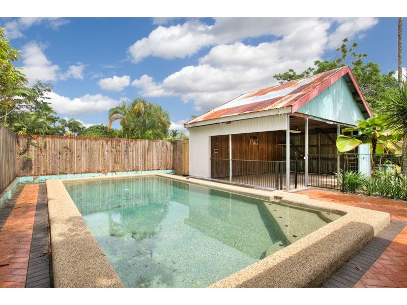 28 Dalziel Street, Stratford QLD 4870