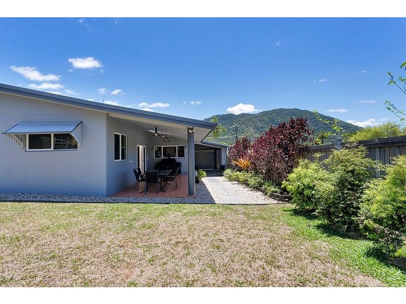 16 Barnes Street, Earlville QLD 4870