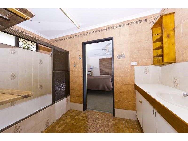 5 Kym Close, Bayview Heights QLD 4868