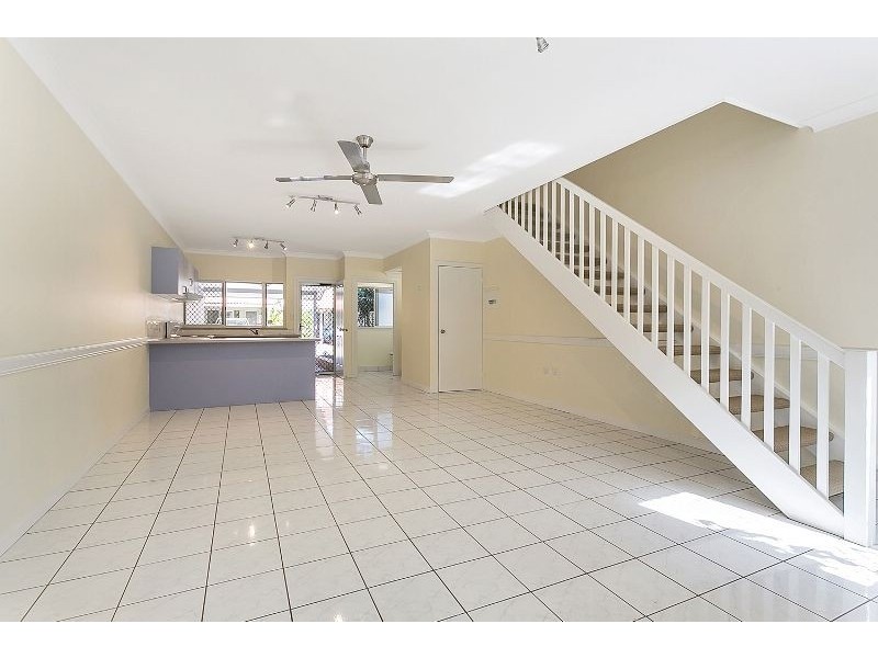 11/14 Grantala Street, Manoora QLD 4870