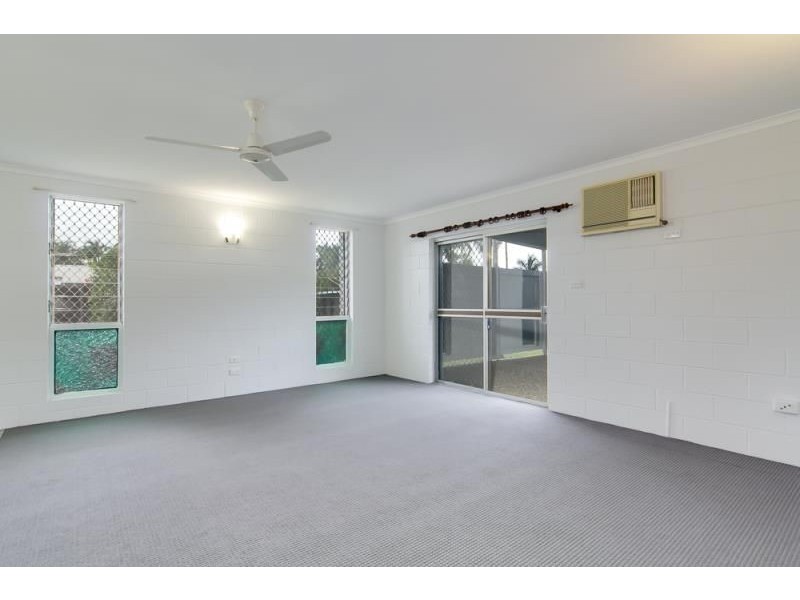 11 Norris Street, Whitfield QLD 4870