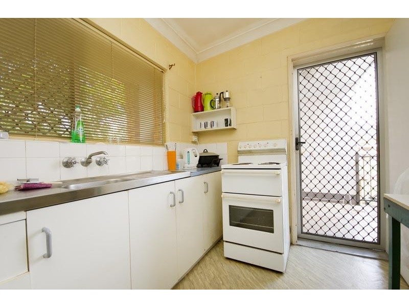 4/12 Sandown Close, Woree QLD 4868