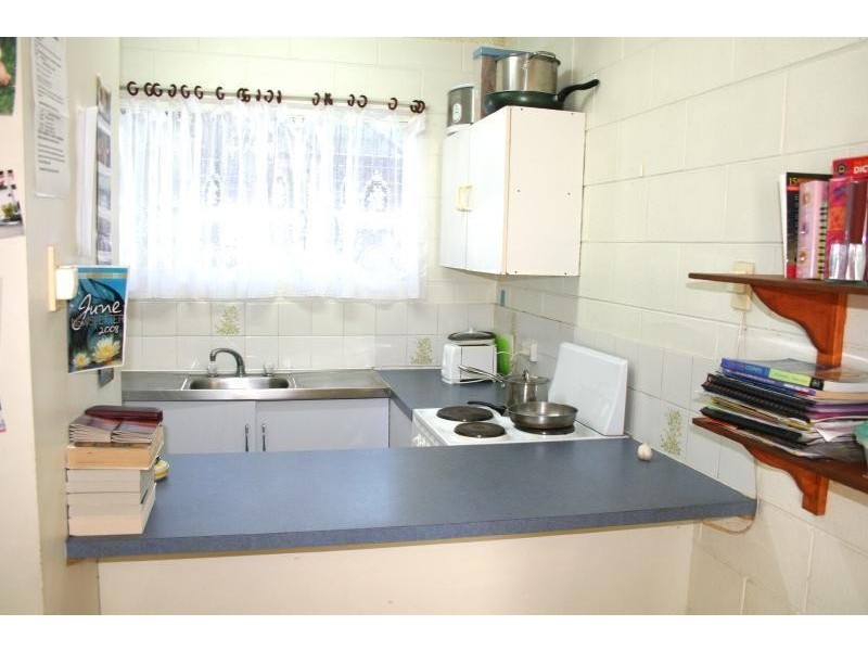 3/173 Mayers Street, Manoora QLD 4870