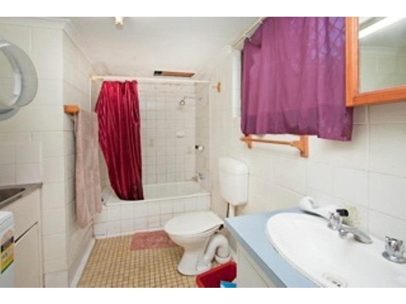 3/173 Mayers Street, Manoora QLD 4870