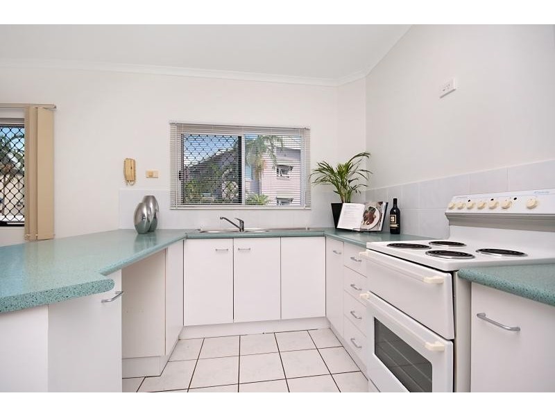 4/101 Birch Street, Manunda QLD 4870