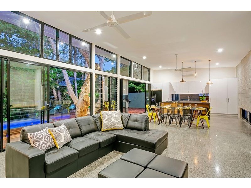 4/23-33 Upolu Esplanade, Clifton Beach QLD 4879