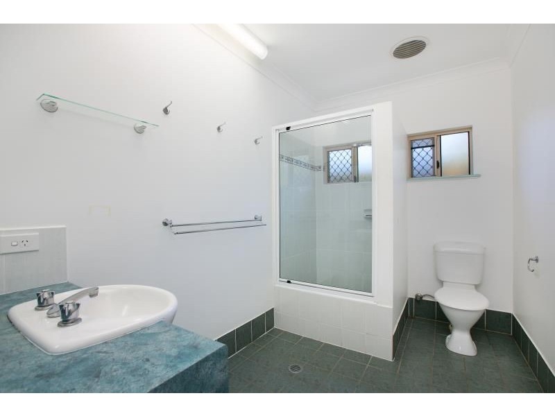 15 Toolong Close, Smithfield QLD 4878