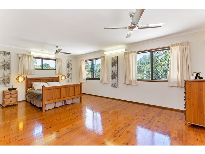 10 Cicero Close, Mooroobool QLD 4870