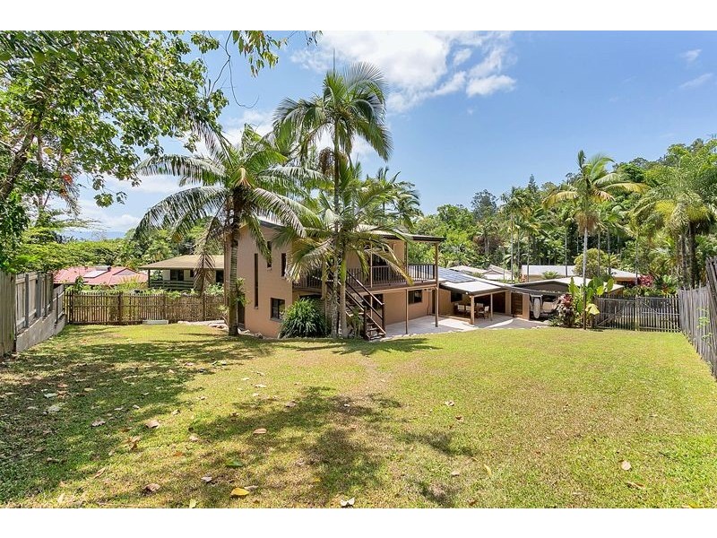 10 Cicero Close, Mooroobool QLD 4870