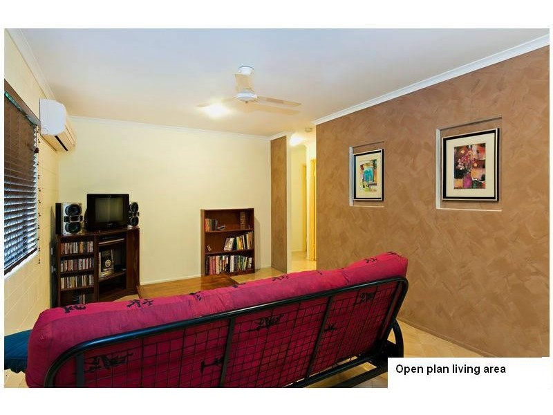 13 Norilla Close, Caravonica QLD 4878