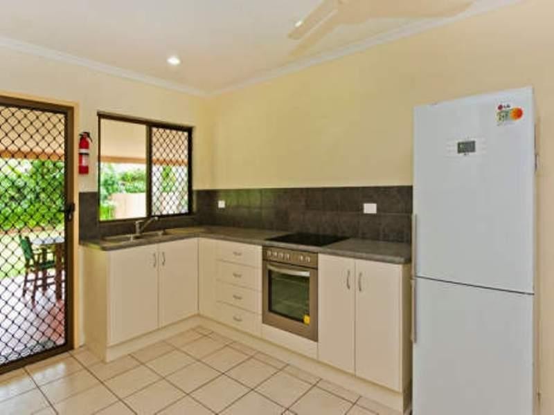 13 Norilla Close, Caravonica QLD 4878