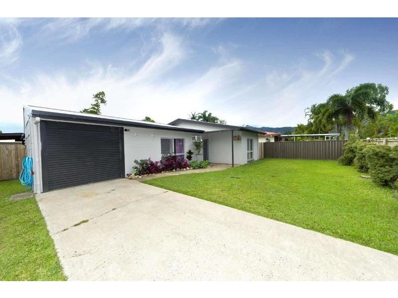 35 Roberts Road, Bentley Park QLD 4869