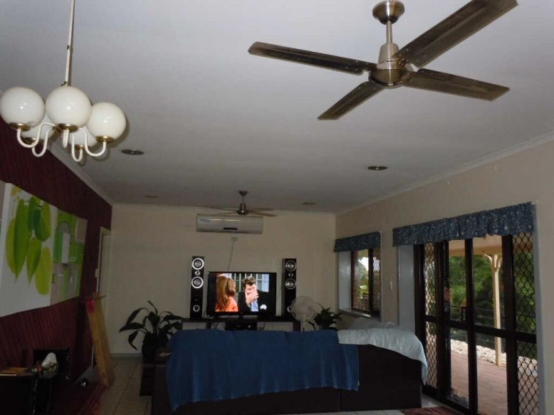 269 Toogood Road, Bayview Heights QLD 4868