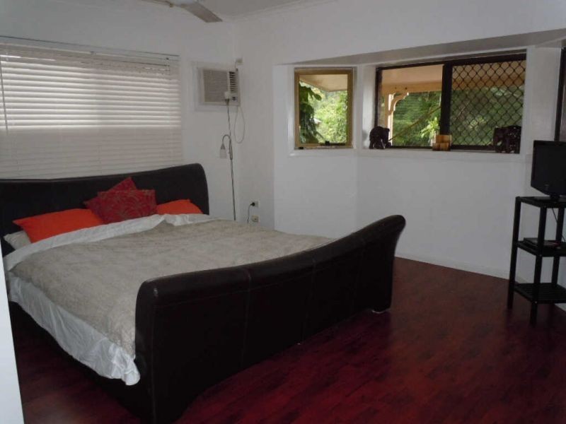 269 Toogood Road, Bayview Heights QLD 4868