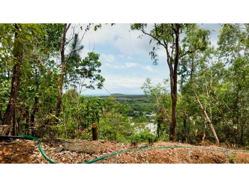 1 Jarda Street, Smithfield QLD 4878