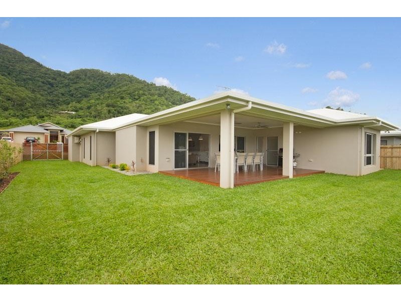 16 Parrot Close, Kanimbla QLD 4870