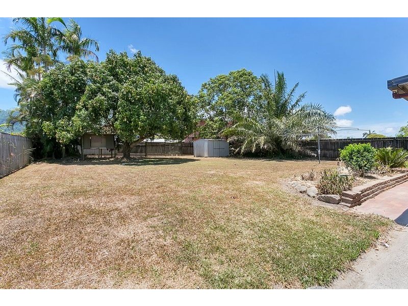 31 Tiffany Street, White Rock QLD 4868