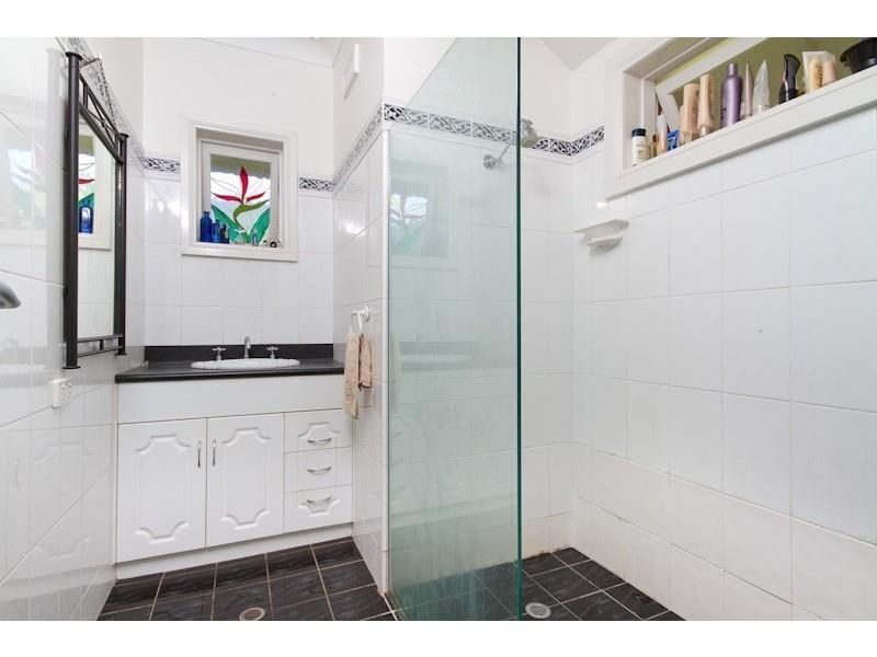 342 Pease Street, Edge Hill QLD 4870