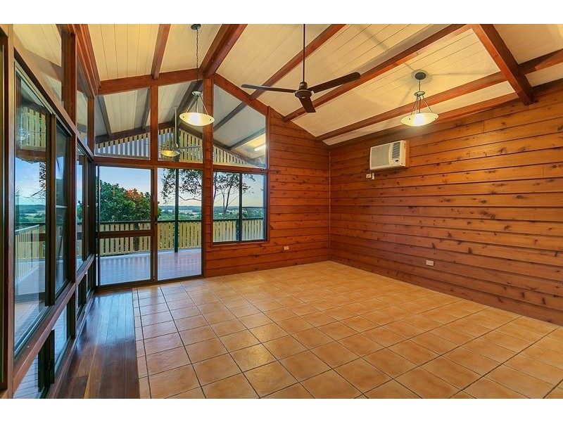 23 Bena Street, Smithfield QLD 4878