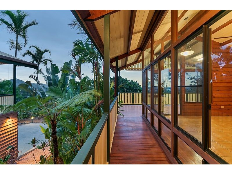 23 Bena Street, Smithfield QLD 4878