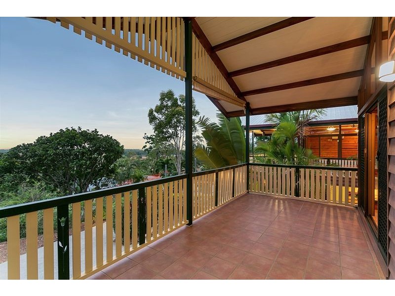 23 Bena Street, Smithfield QLD 4878